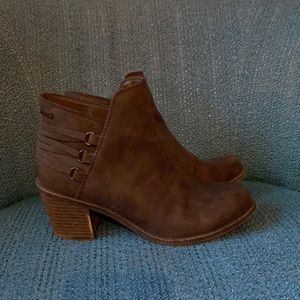 Roxy Bootie